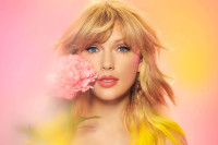 Taylor Swift Colors 2048
